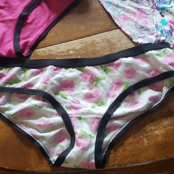 SOLD - Picture 5 of 5